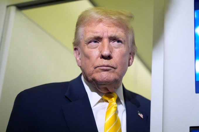 Ông Trump dọa kiện, đòi BBC bồi thường tới 5 tỷ USD